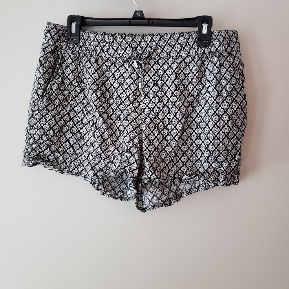 Black and white patterned shorts